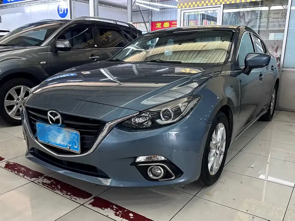 Mazda3 Angkesela 2016 sedan 1.5L automatic comfort type