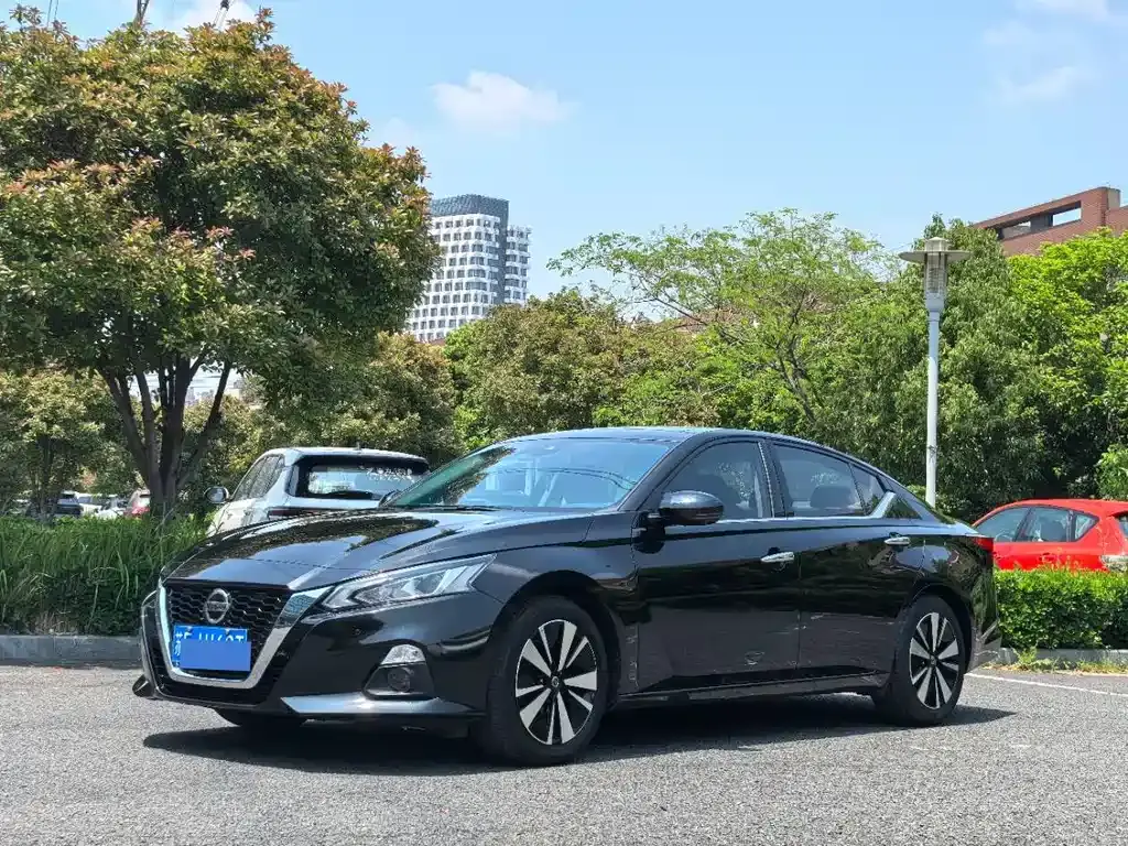 Teana 2021 2.0L XL Upper AD1 Smart Travel Pilot Edition