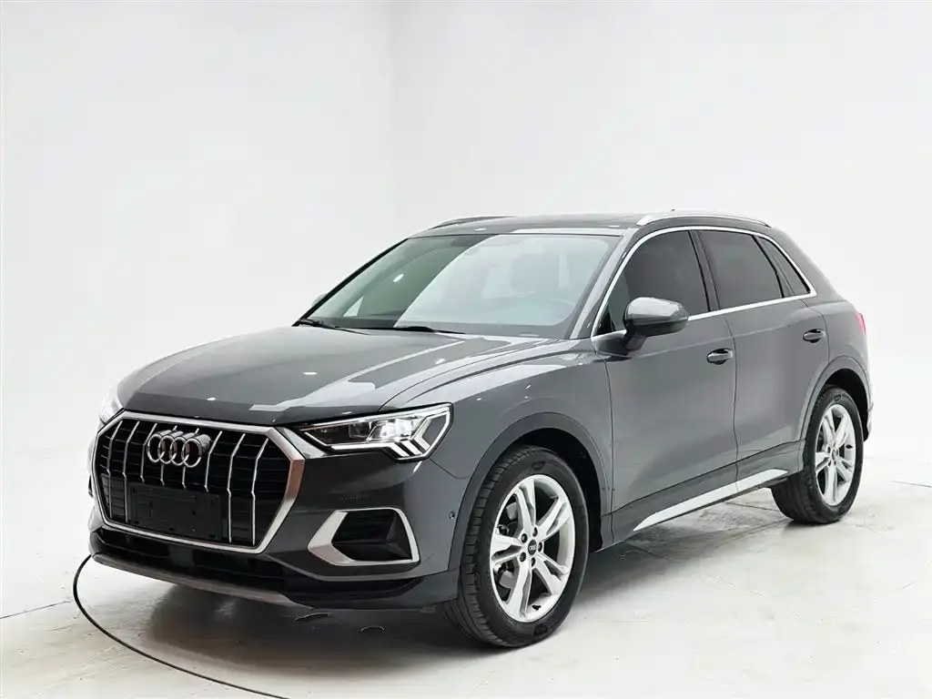 Audi Q3 2022 35 TFSI Fashionable and Elegant