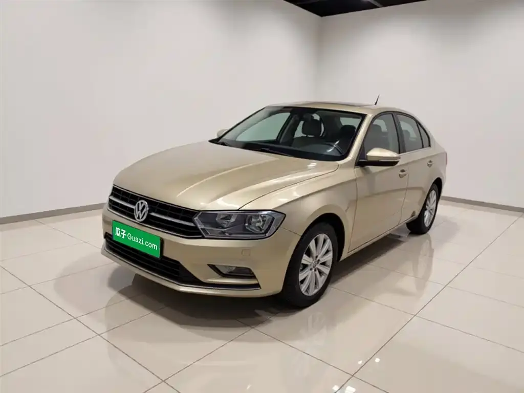 Bora 2017 1.6L automatic comfort model