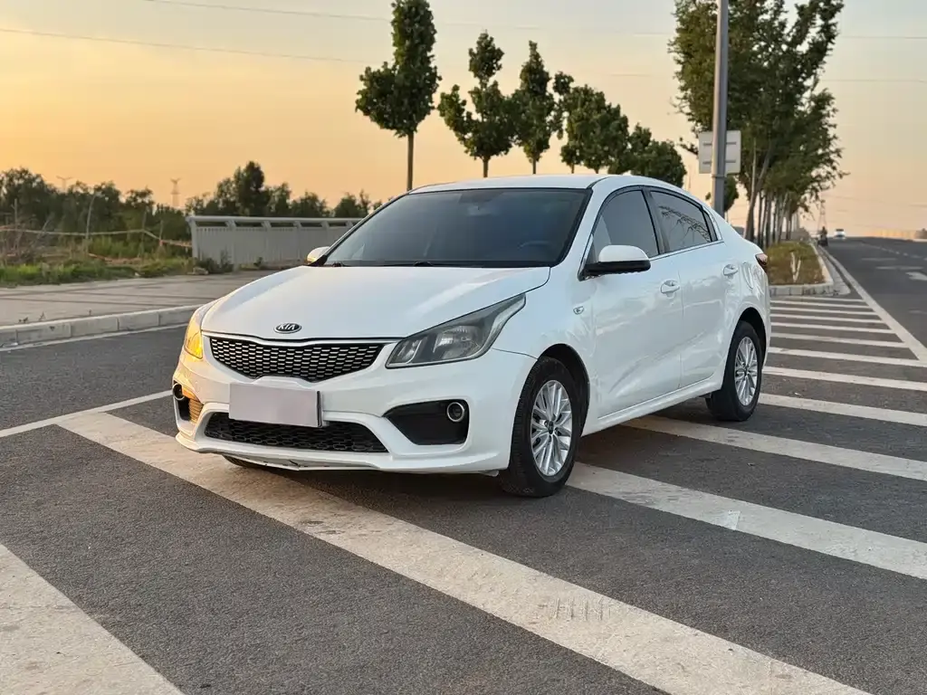 Kia K2 2017 Sedan 1.4L AT GLS