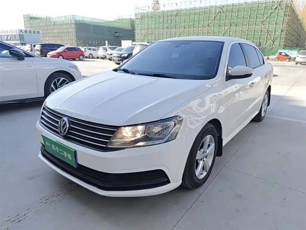 Lavida 2015 1.6L automatic fashion version