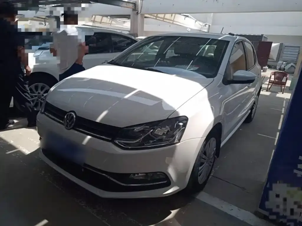 Polo 2018 1.5L automatic safety model