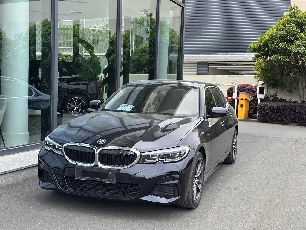 BMW 3 Series 2021 320Li M Sports Package
