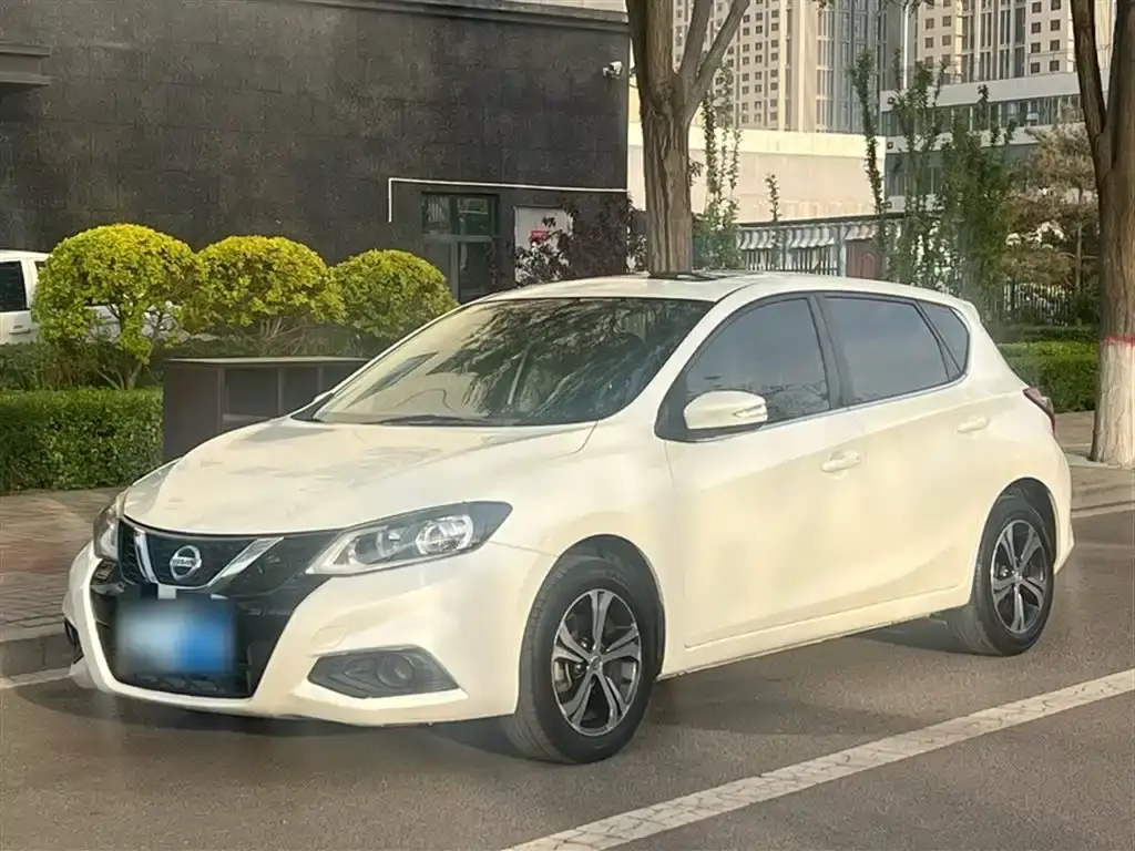 Tiida 2019 1.6L CVT Smart Edition National VI