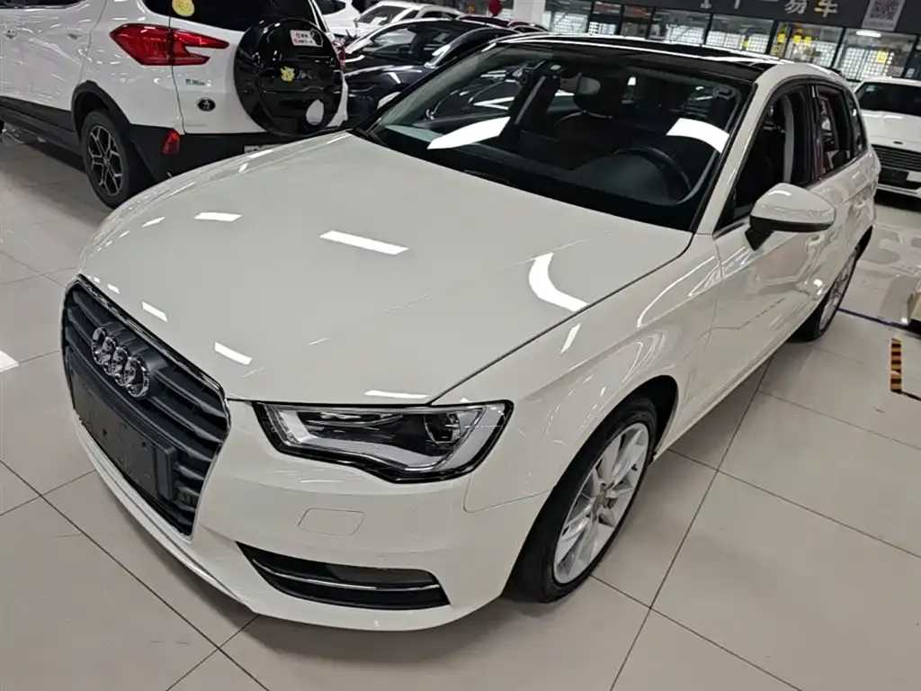 Audi A3 2014 Sportback 35 TFSI automatic comfort model