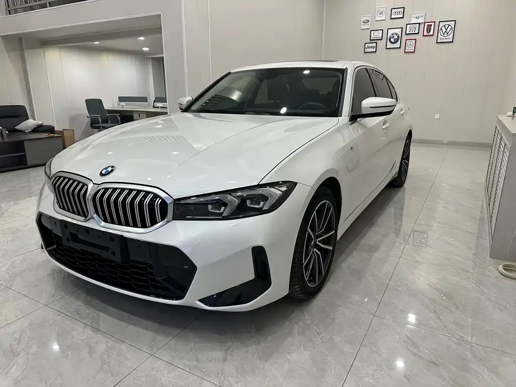 BMW 3 Series 2023 320Li M Sports Package