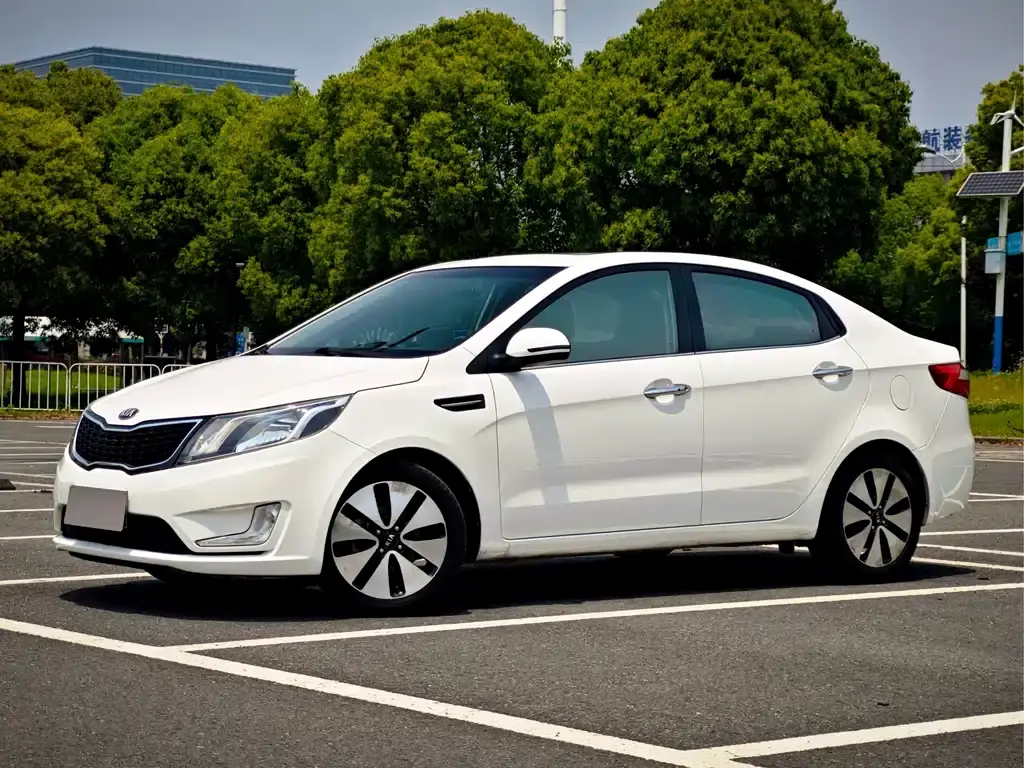 Kia K2 2012 Sedan 1.6L AT Premium ECO
