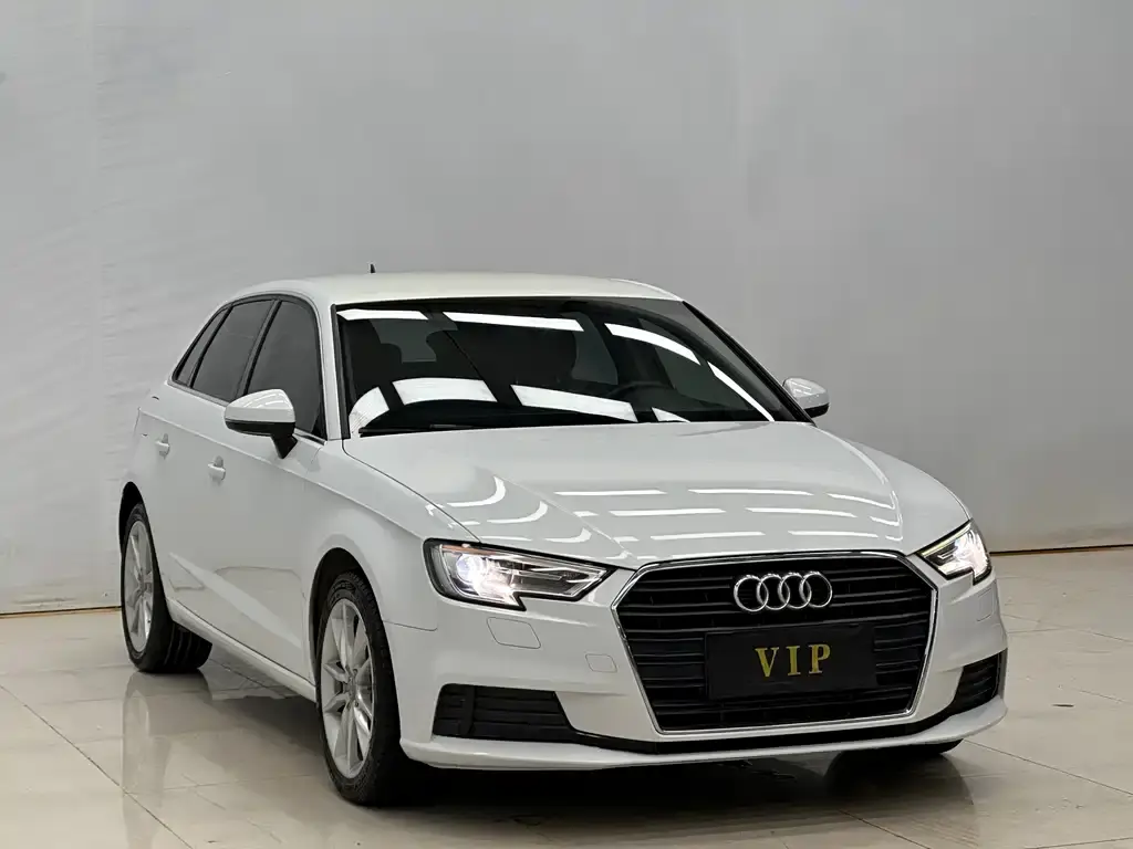Audi A3 2018 30th Anniversary Model Sportback 35 TFSI Enterprising