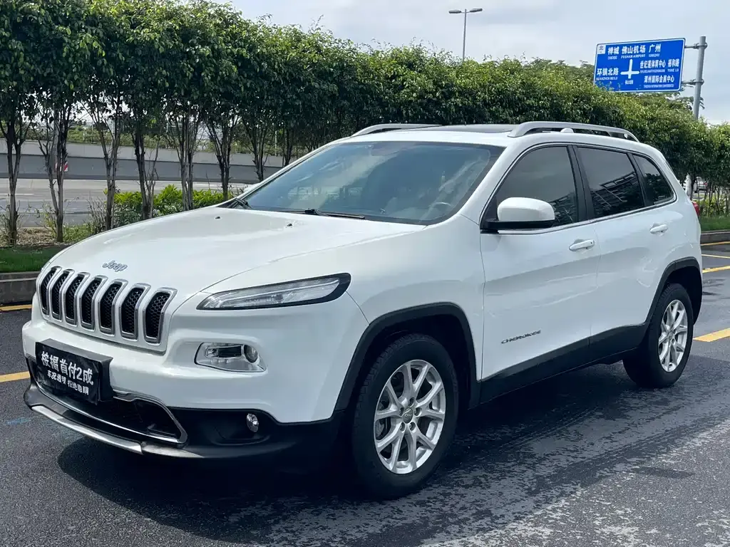Liberty Light 2017 2.0L Superior Edition