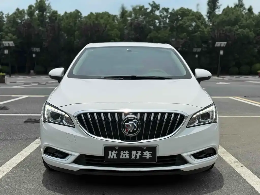 Weilan 2015 Sedan 15S Automatic Leading Type