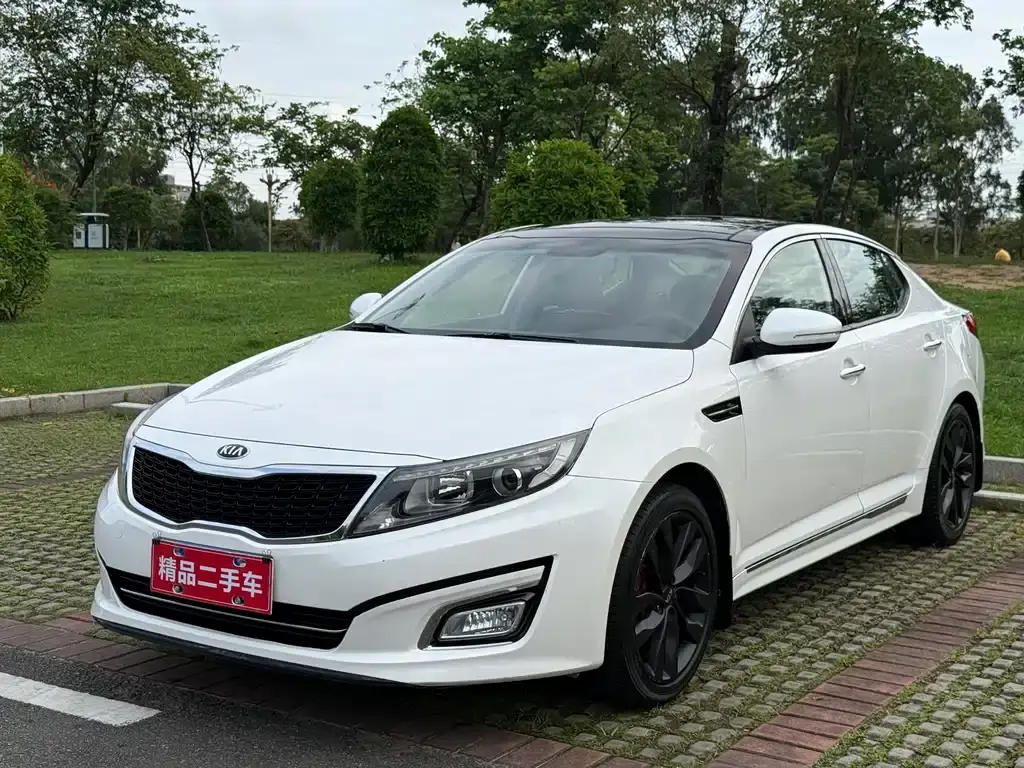 KIA K5 2014 2.0L AUTOMATIC LUXURY