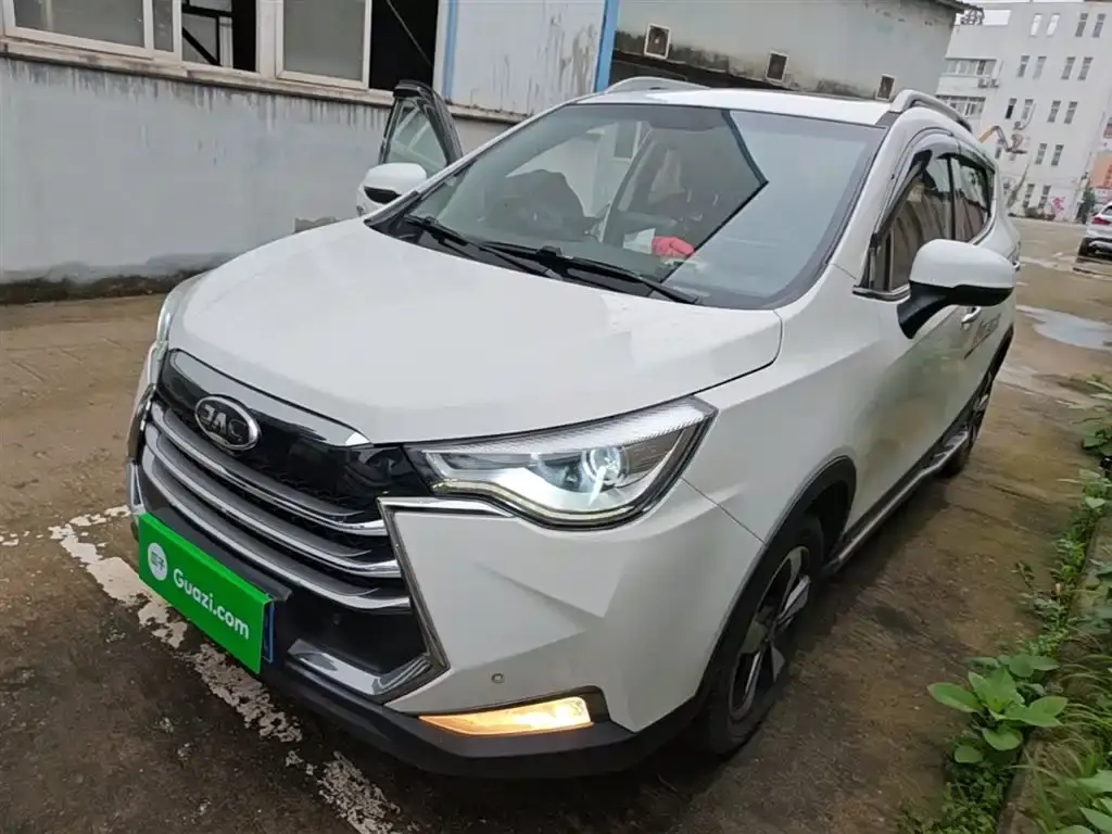 Refine S3 2018 customized version 1.5L manual luxury smart model