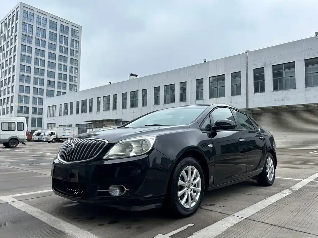 Yinglang 2013 GT 1.6L automatic fashion version