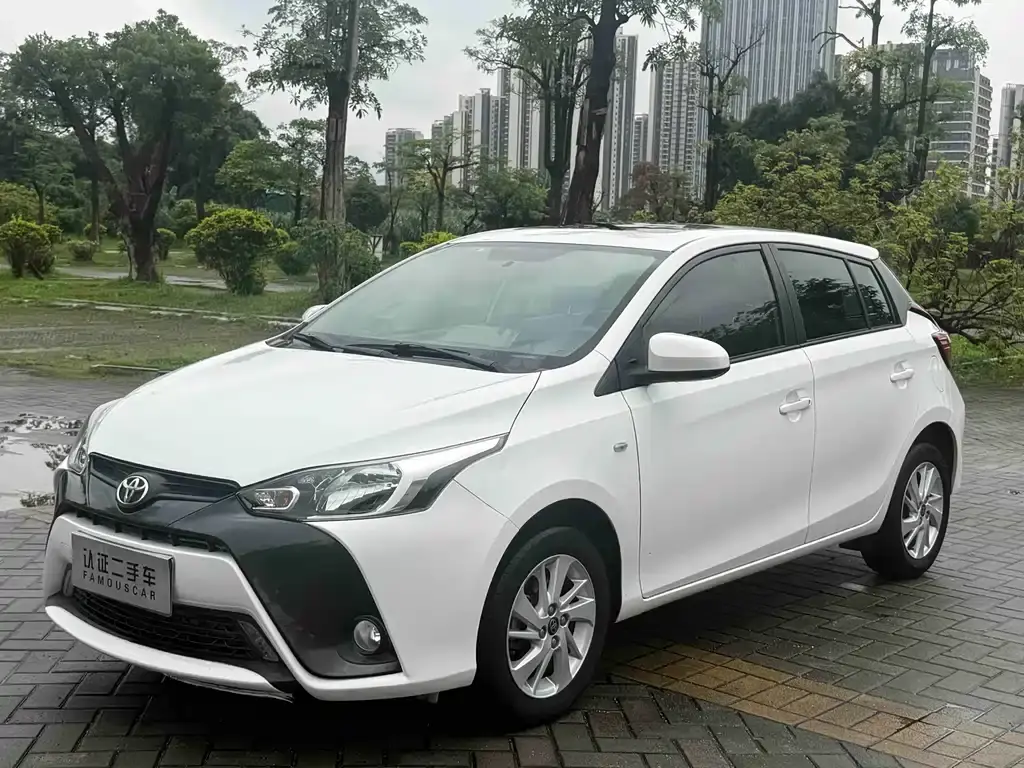YARiS L 2017 1.5G CVT fast sunroof upgraded version
