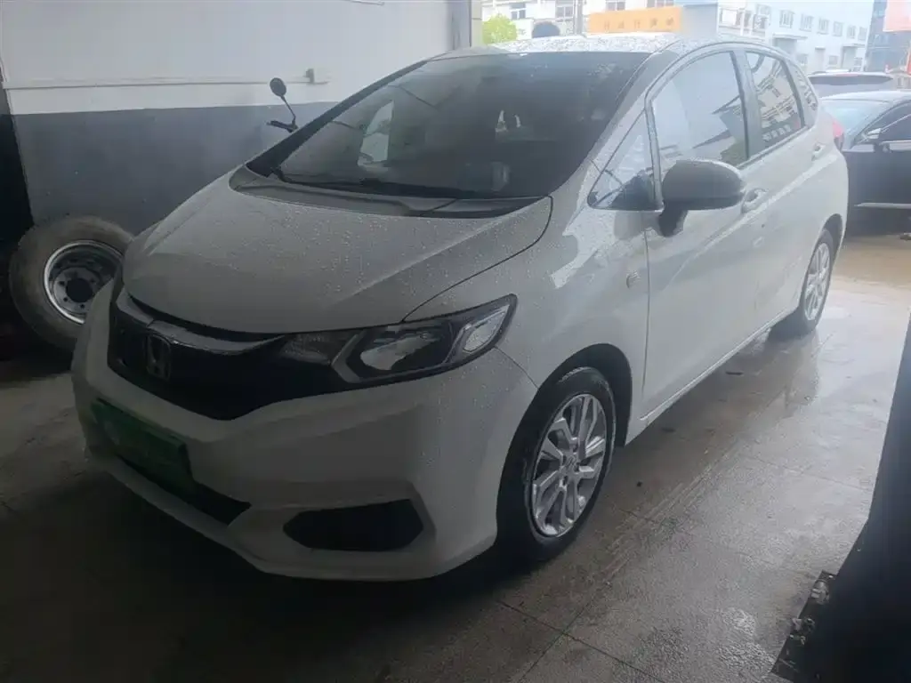 Fit 2018 1.5L CVT Comfort Sunroof Edition