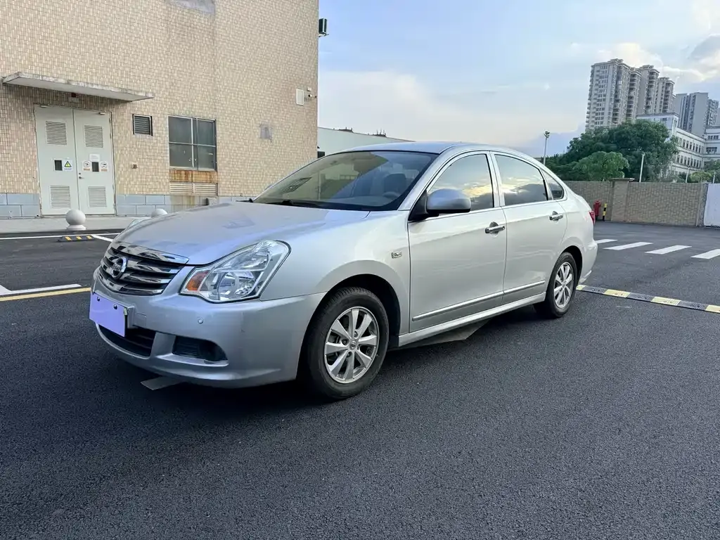Sylphy 2018 Classic 1.6XE+ CVT Leading Edition