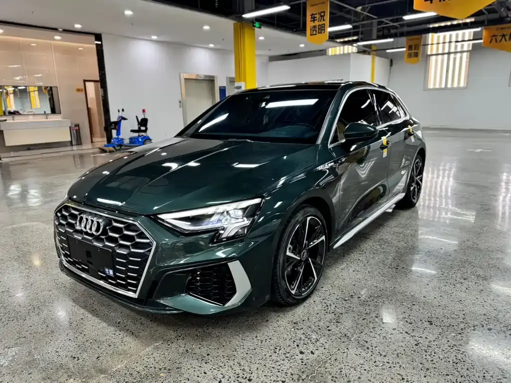 Audi A3 2022 Sportback 35 TFSI stylish and sporty