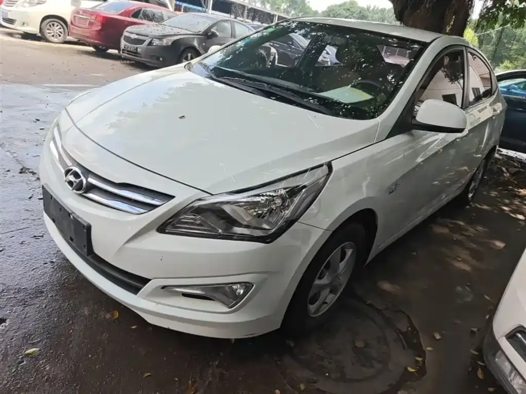 Reina 2016 1.4L automatic intelligent GLS