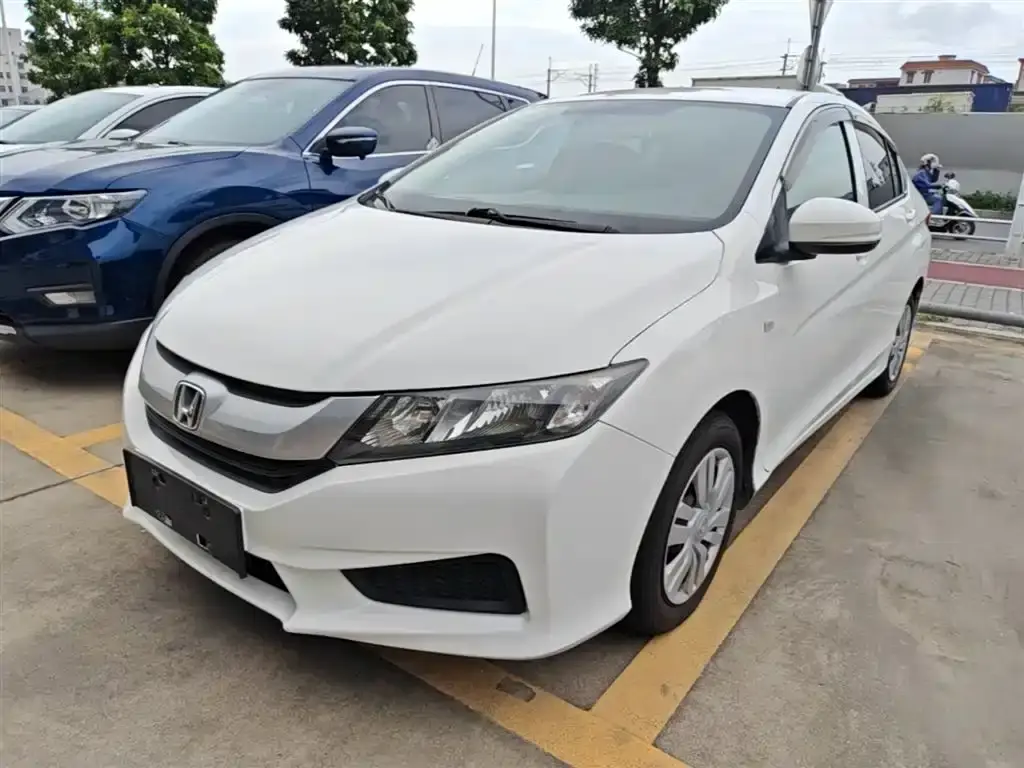 Fengfan 2017 1.5L CVT Comfort Edition