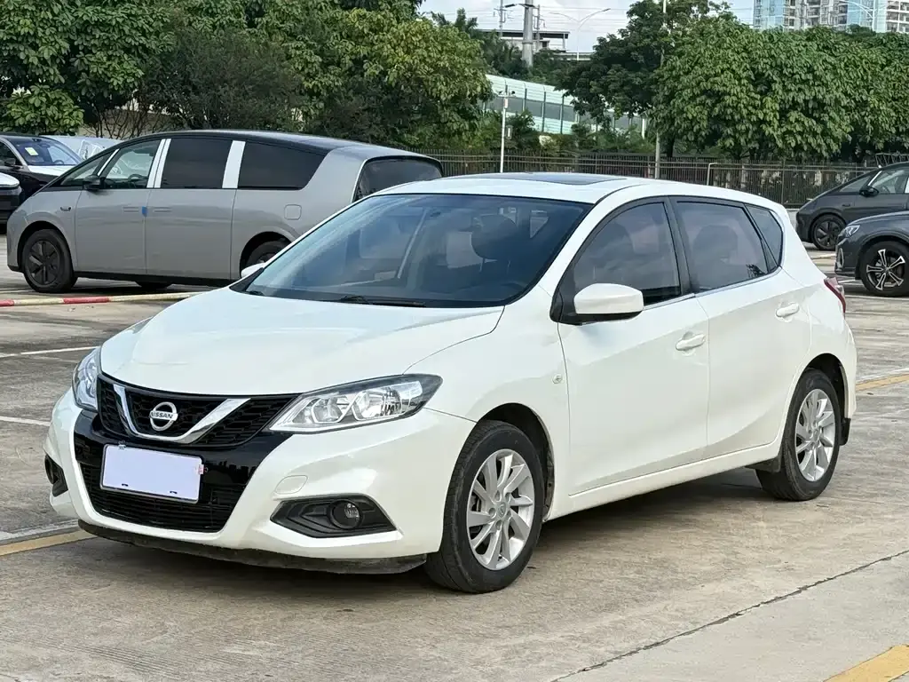 Tiida 2016 1.6L CVT cool version