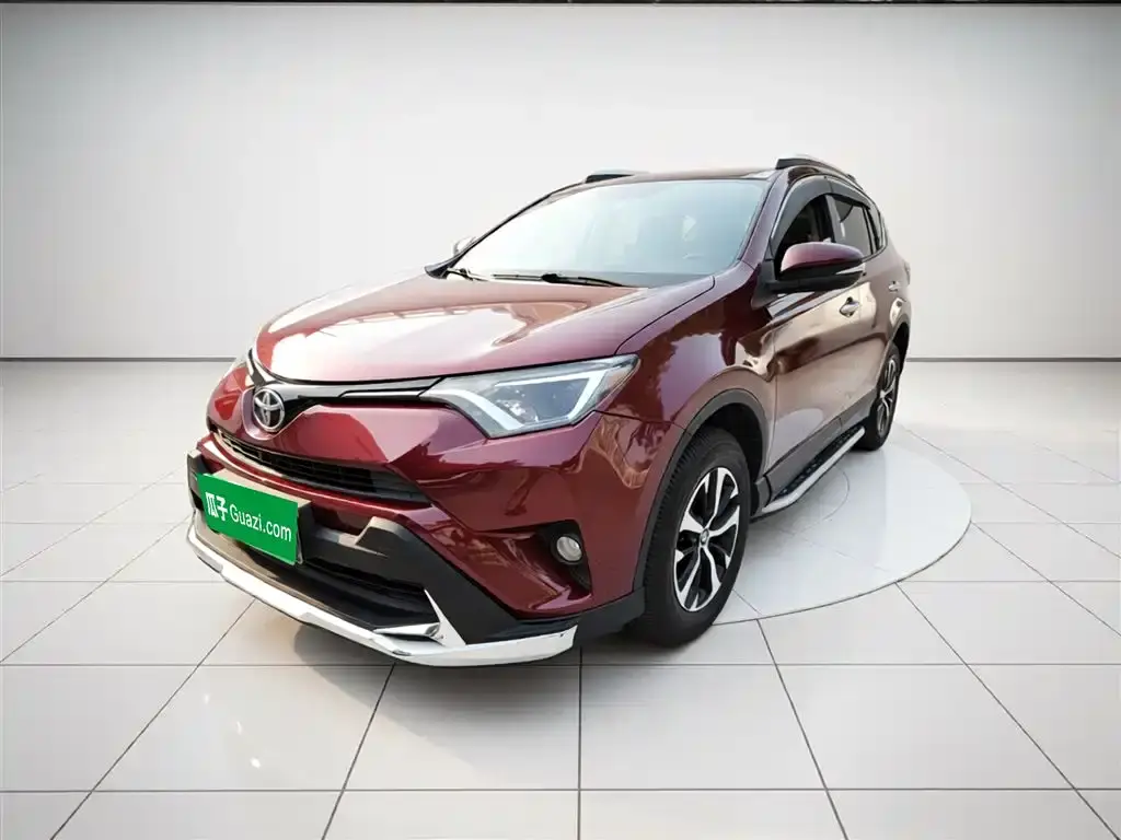 RAV4 Rongfang 2016 2.0L CVT two-wheel drive fashion version National V