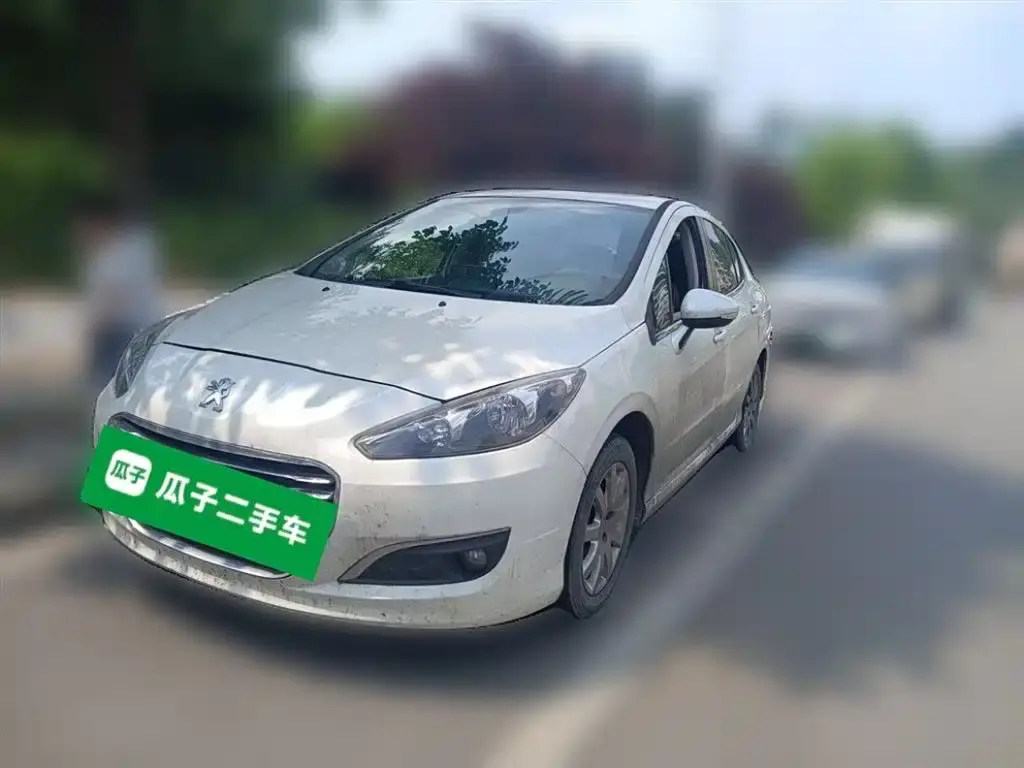 Peugeot 308 2014 Enjoy Edition Classic 1.6L Manual Fashion