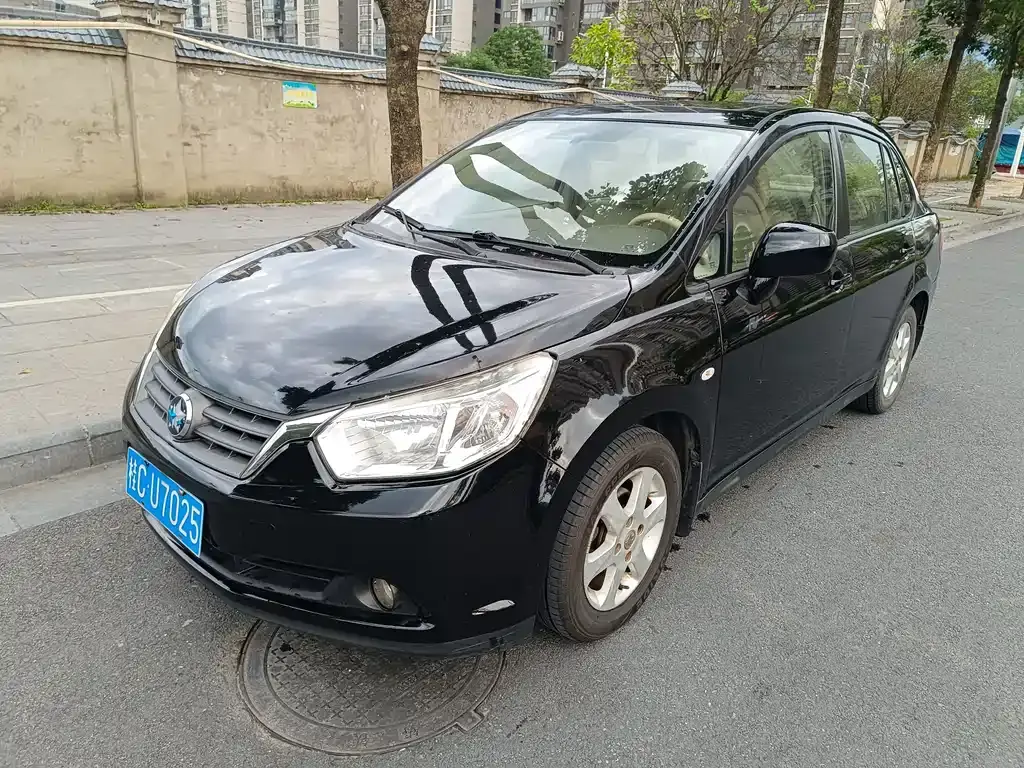 Venucia D50 2012 1.6L manual premium version