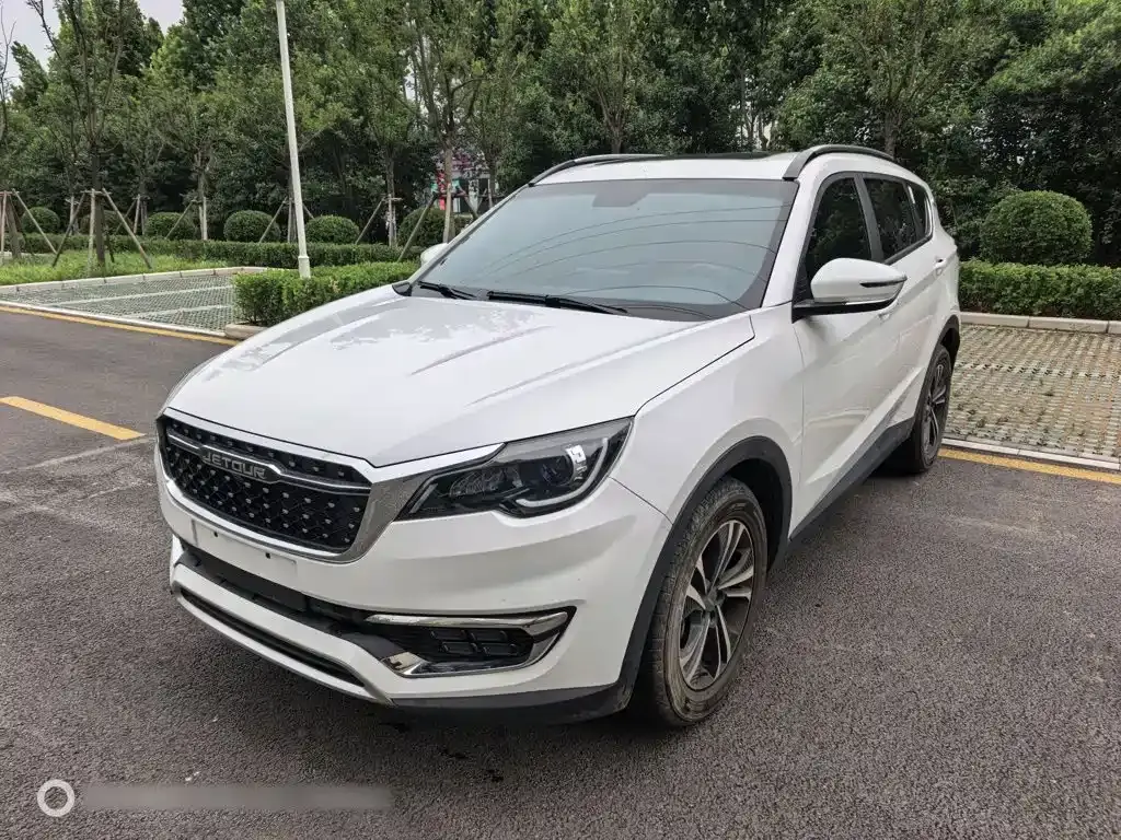 Jietu X70 2024 1.5T DCT Leap Edition 7 seats