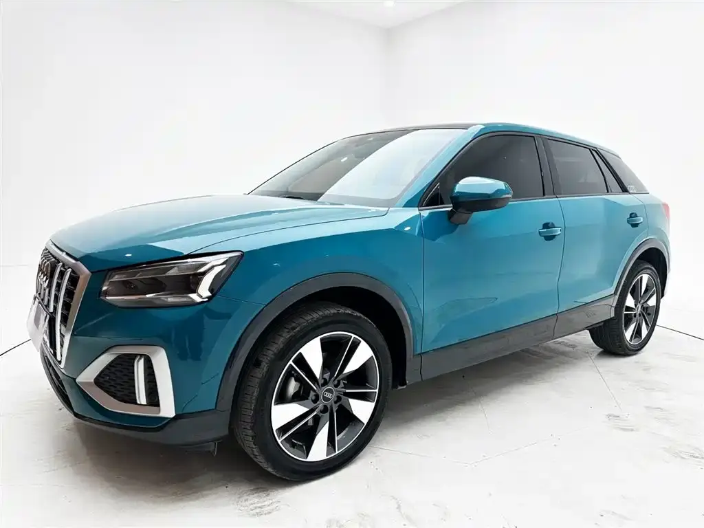 Audi Q2L 2022 35 TFSI fashionable and elegant