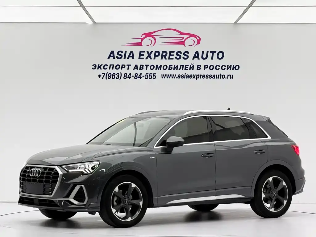 Audi Q3 2022 35 TFSI Fashionable and Dynamic