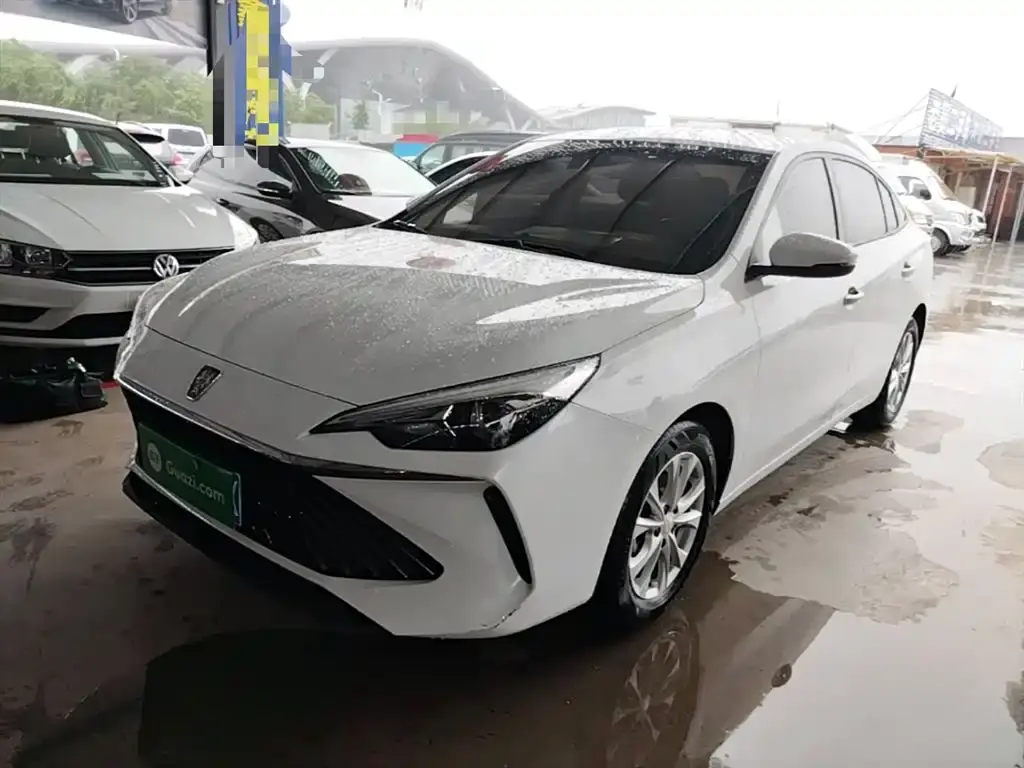 Roewe i5 2023 1.5L Manual Comfort Edition
