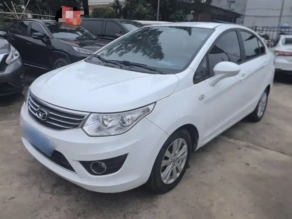 Kaiyi C3 2015 1.5L AMT Gold Diamond Edition