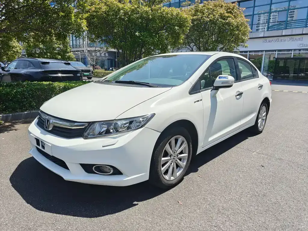Civic 2013 10th Anniversary 1.8L Automatic Deluxe Edition