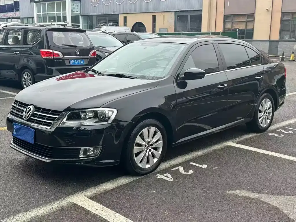 Lavida 2013 facelift 1.4TSI DSG comfort version