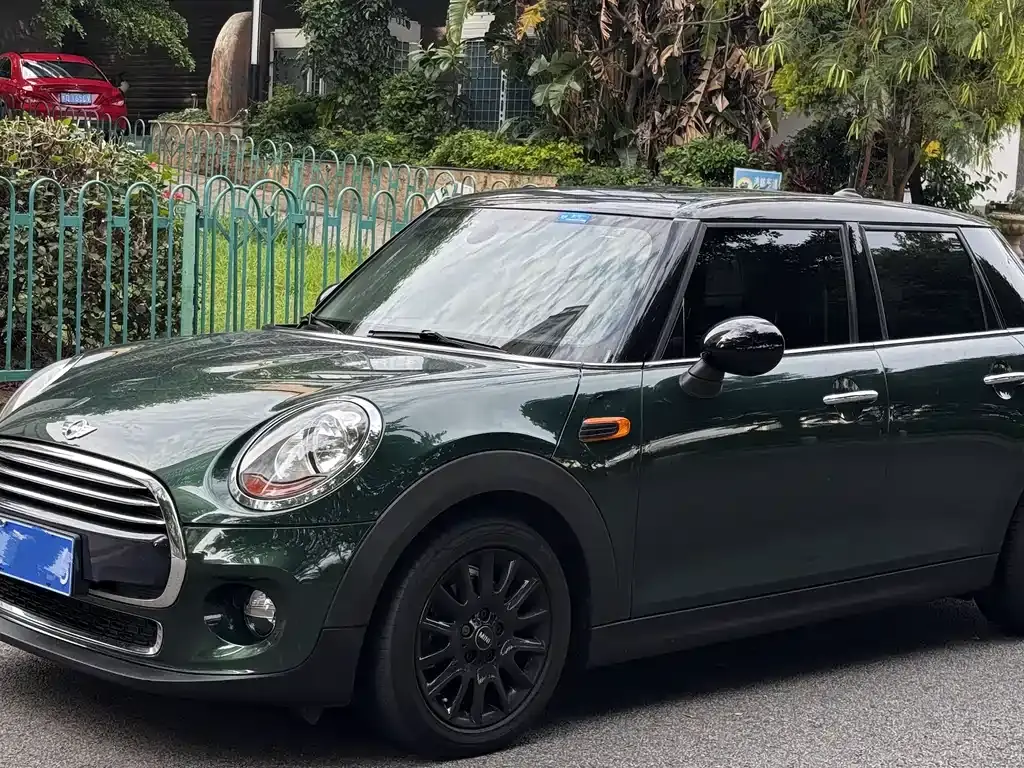 MINI 2016 1.5T COOPER five-door version