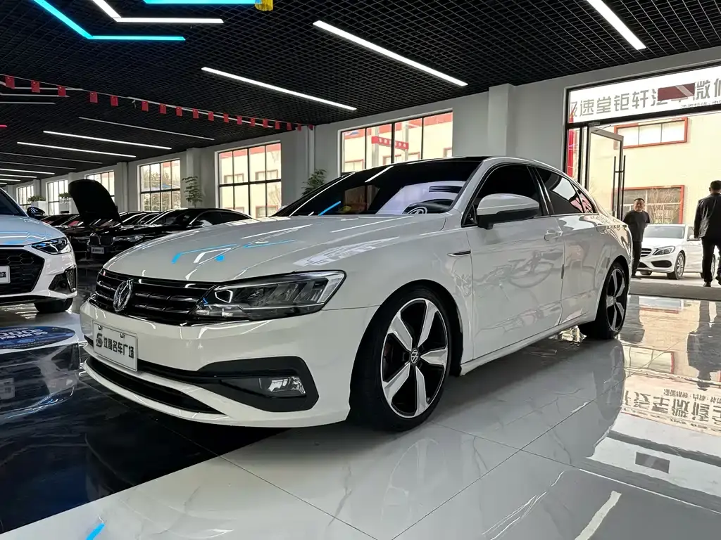 Lingdu 2019 230TSI DSG Fashion Edition National VI