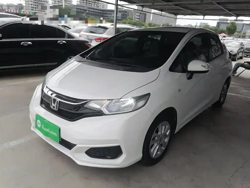 Fit 2018 1.5L CVT Comfort Sunroof Edition