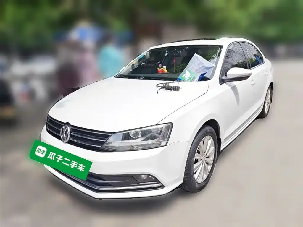 Sagitar 2015 230TSI automatic comfort model