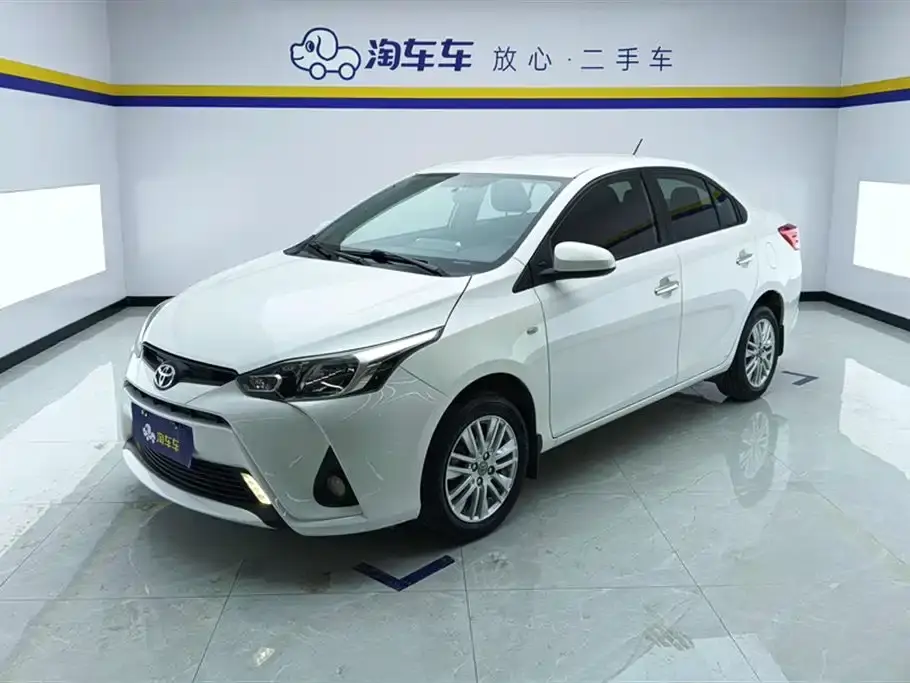 YARiS L 2017 1.5E CVT Charming Edition