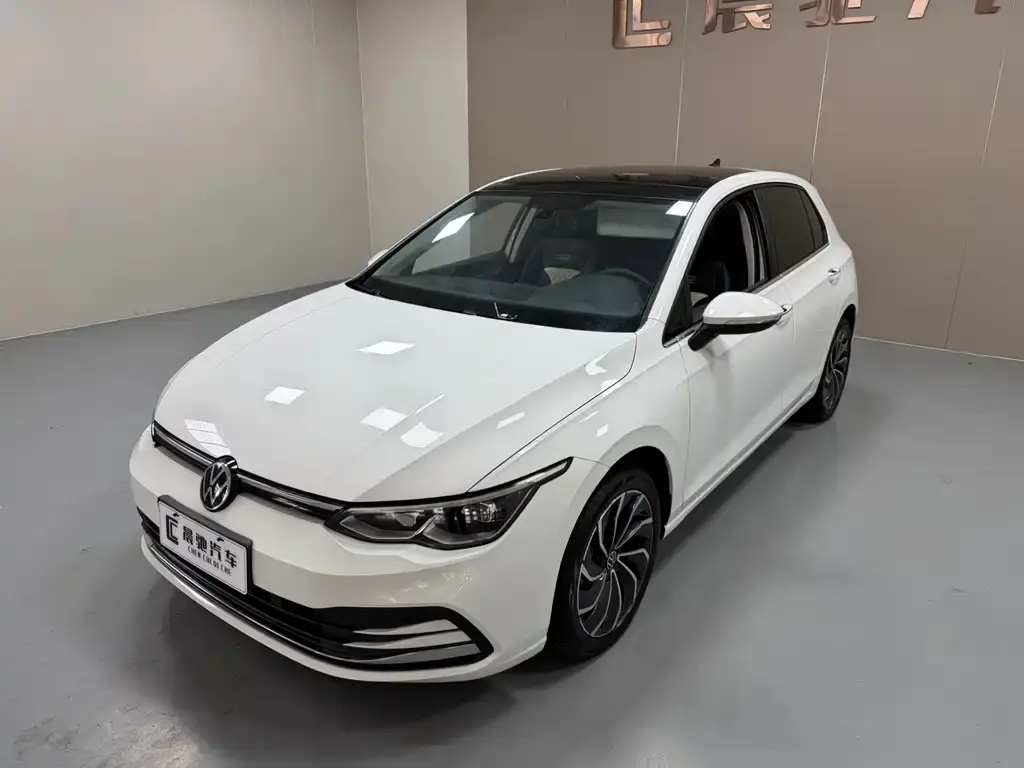 Golf 2021 200TSI DSG Pro