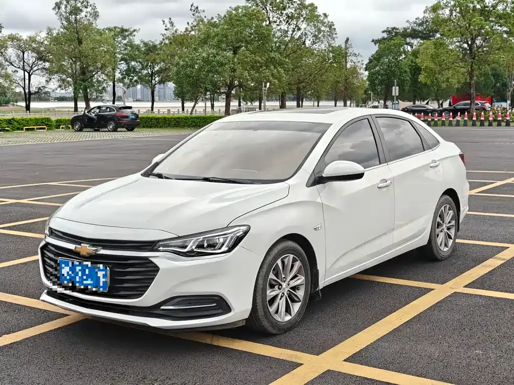 Cruze 2022 320 Automatic Sunroof Edition
