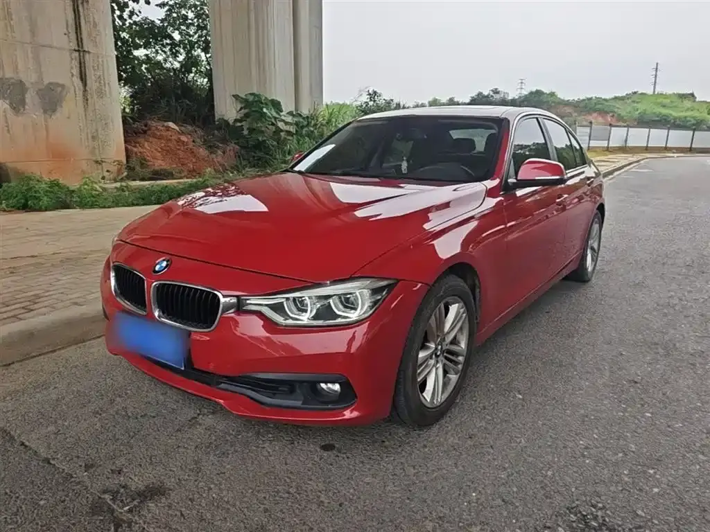 BMW 3 Series 2017 318i Fashion Model