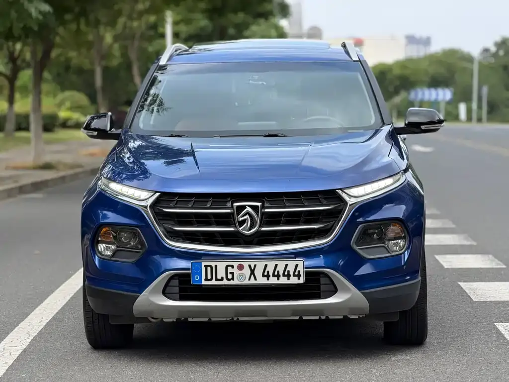 Baojun 510 2017 1.5L manual luxury model