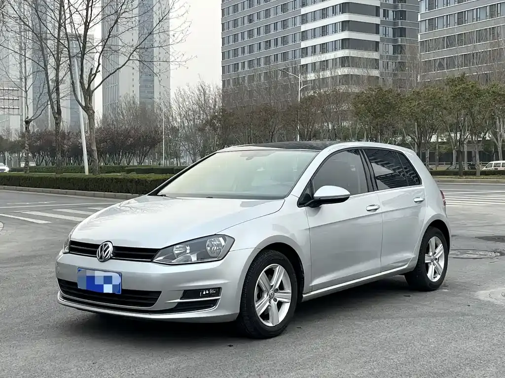 Golf 2014 1.4TSI automatic luxury model