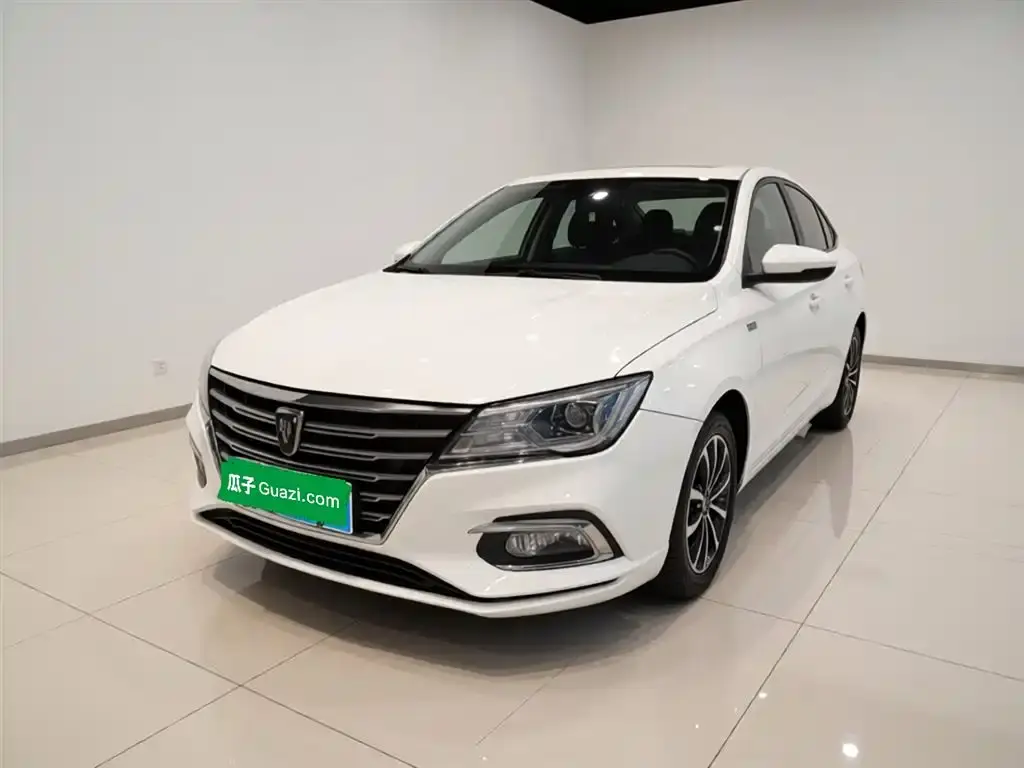 Roewe i5 2020 1.5L automatic 4G Internet leading flagship version