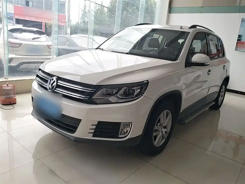 Tiguan 2015 1.8TSI automatic two-wheel drive fashion version