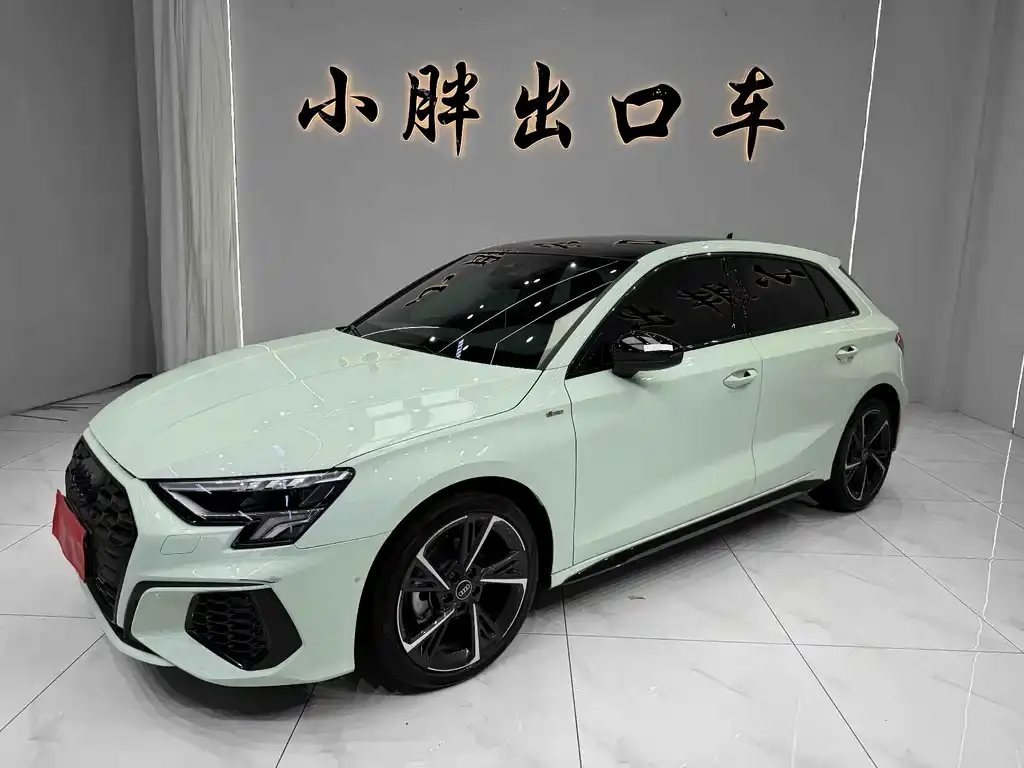 Audi A3 2022 Sportback 35 TFSI stylish and sporty