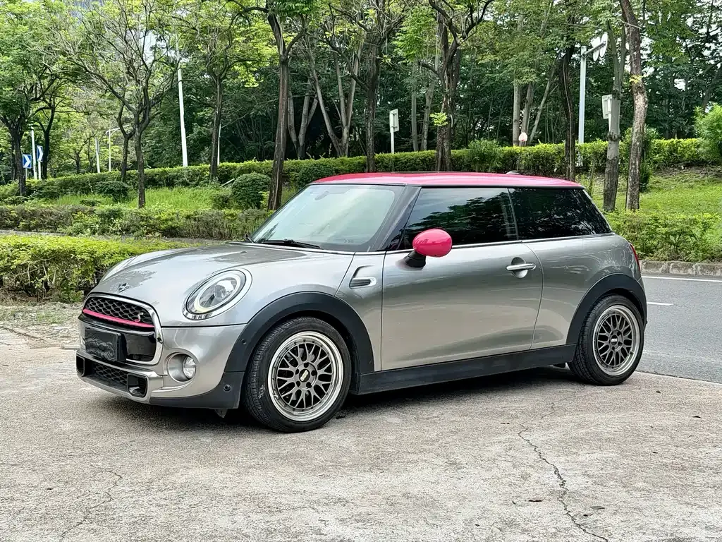 MINI 2018 1.5T COOPER Classic