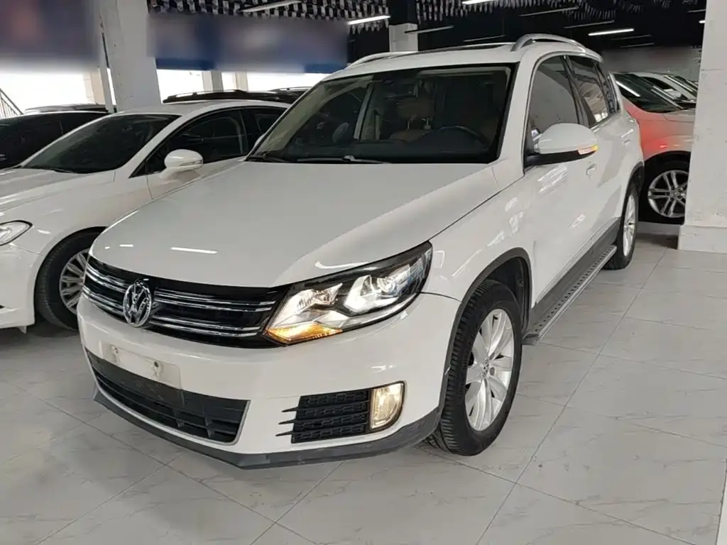 Tiguan 2015 1.8TSI automatic four-wheel drive luxury model